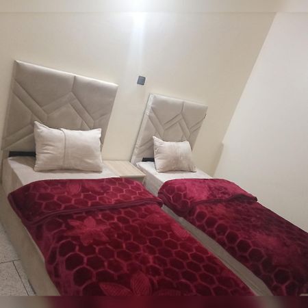Hotel Mamounia El Hajeb 外观 照片