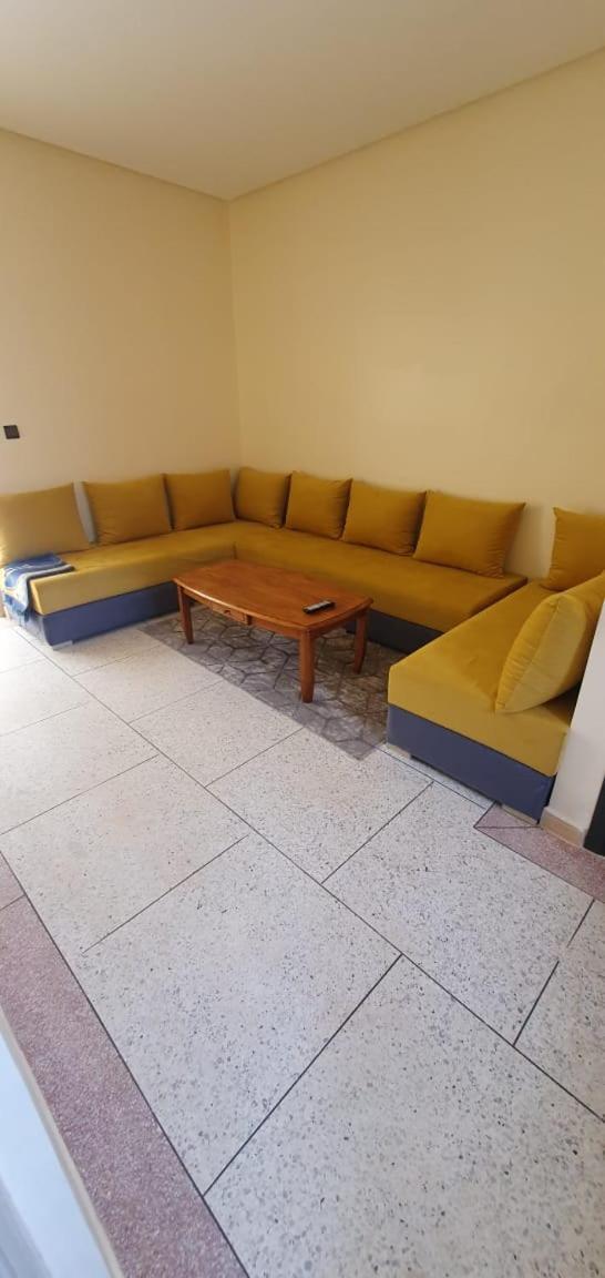 Hotel Mamounia El Hajeb 外观 照片